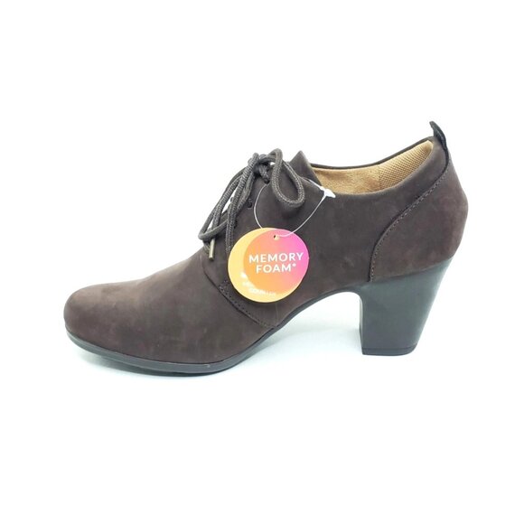 Comfortiva Neacy Booties Heel Weatherproof Lace Up Brown Leather Womens US 9 M - Picture 1 of 9